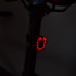 Sarkanajam velosipēda lukturim ir iebūvēts uzlādējams akumulators